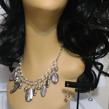 Load image into Gallery viewer, Silver and Gray Stone Necklace Set
