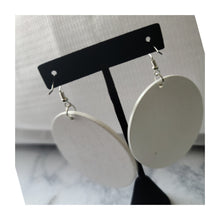 Load image into Gallery viewer, African Fashion Earrings-Off White
