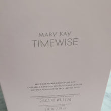 Load image into Gallery viewer, Mary Kay Timewise Microdermabrasion Plus Set
